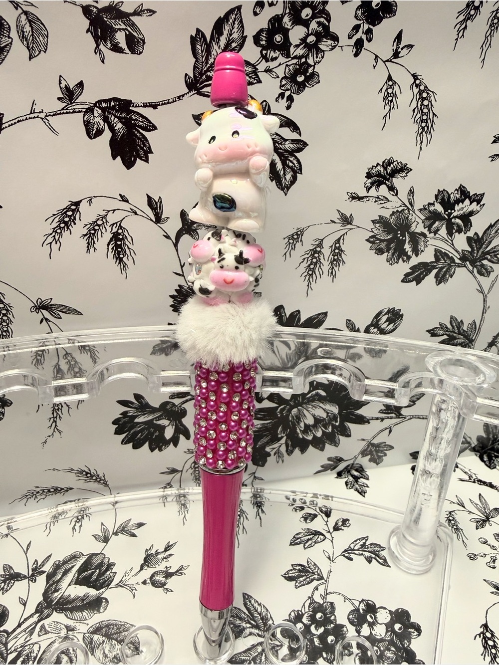 New and  Cute Cow Stack Pink Decorative Beaded Pen